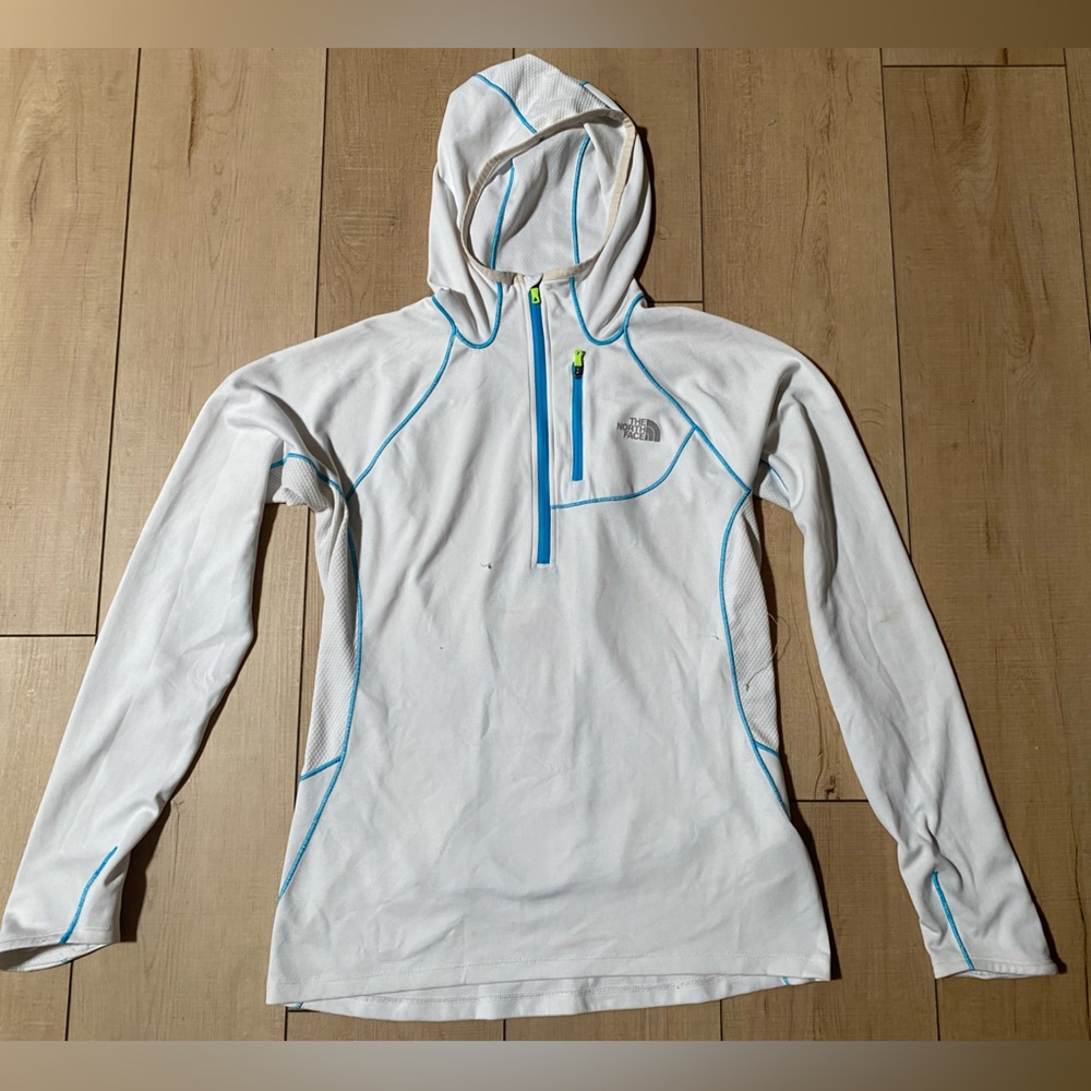 The North Face White Long Sleeve Running Top with Hood | Size M | Activewear